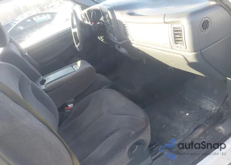 2000 GMC Sierra 1500 Sl z USA, uszkodzony, nr VIN 1GTEC14V3YE242563